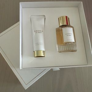 LEDDA 22 Orris Eau De Parfum & Hand
Cream Gift Set